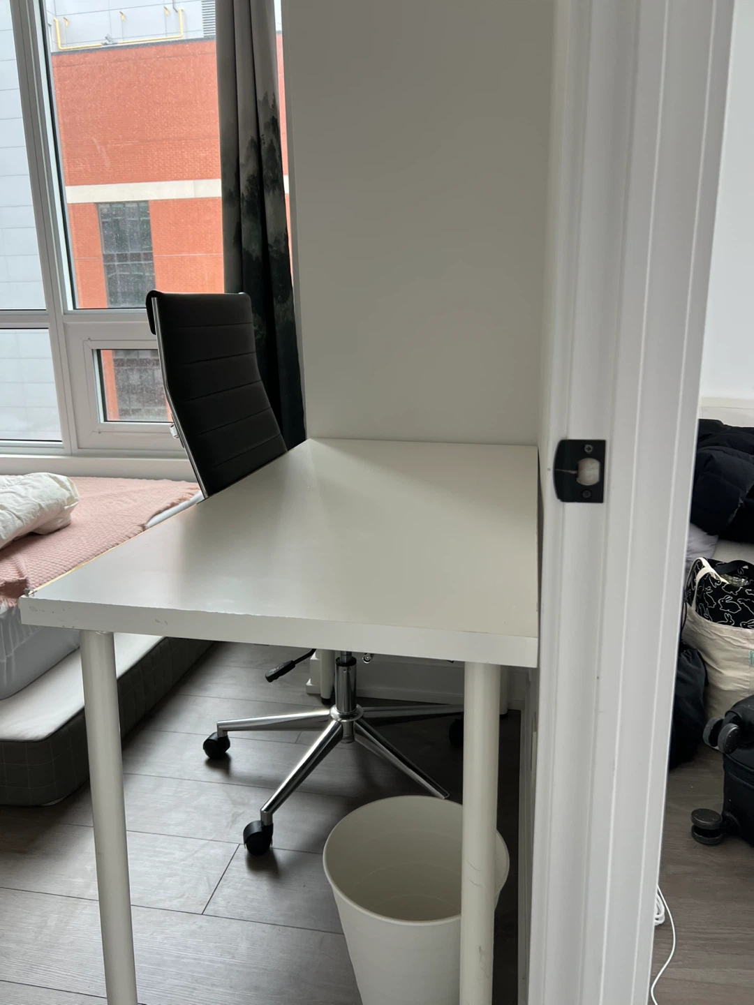 IKEA LINNMON / ADILS White Desk