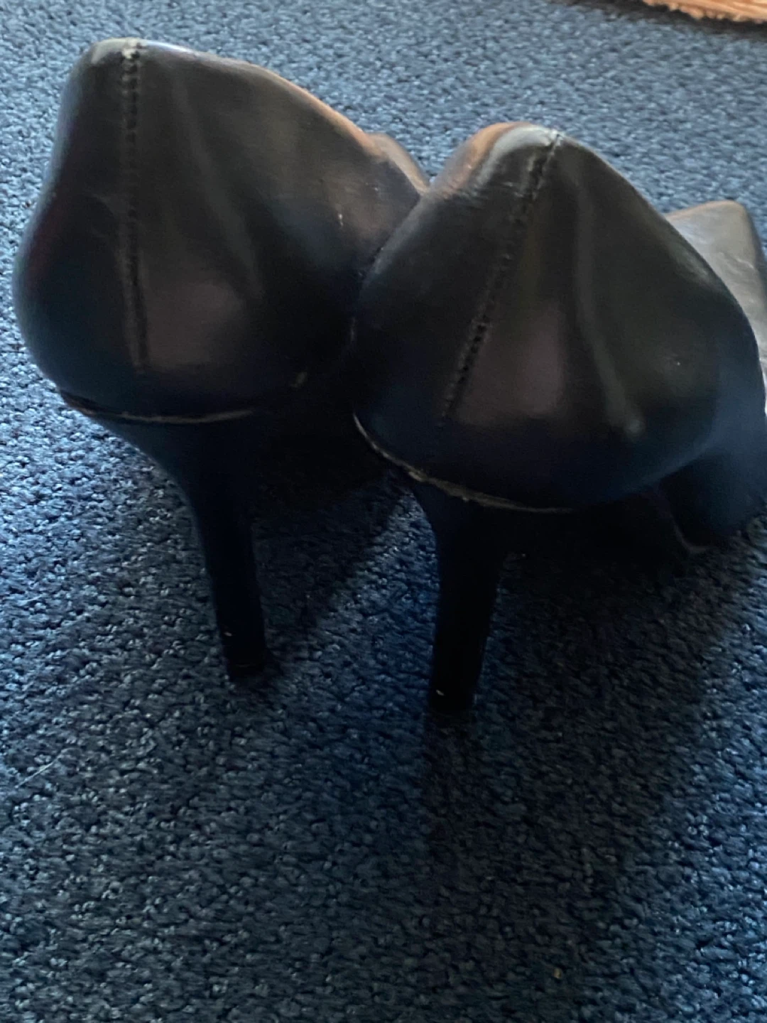 Black Pointed Toe Heels Size 7🌱 - photo 4
