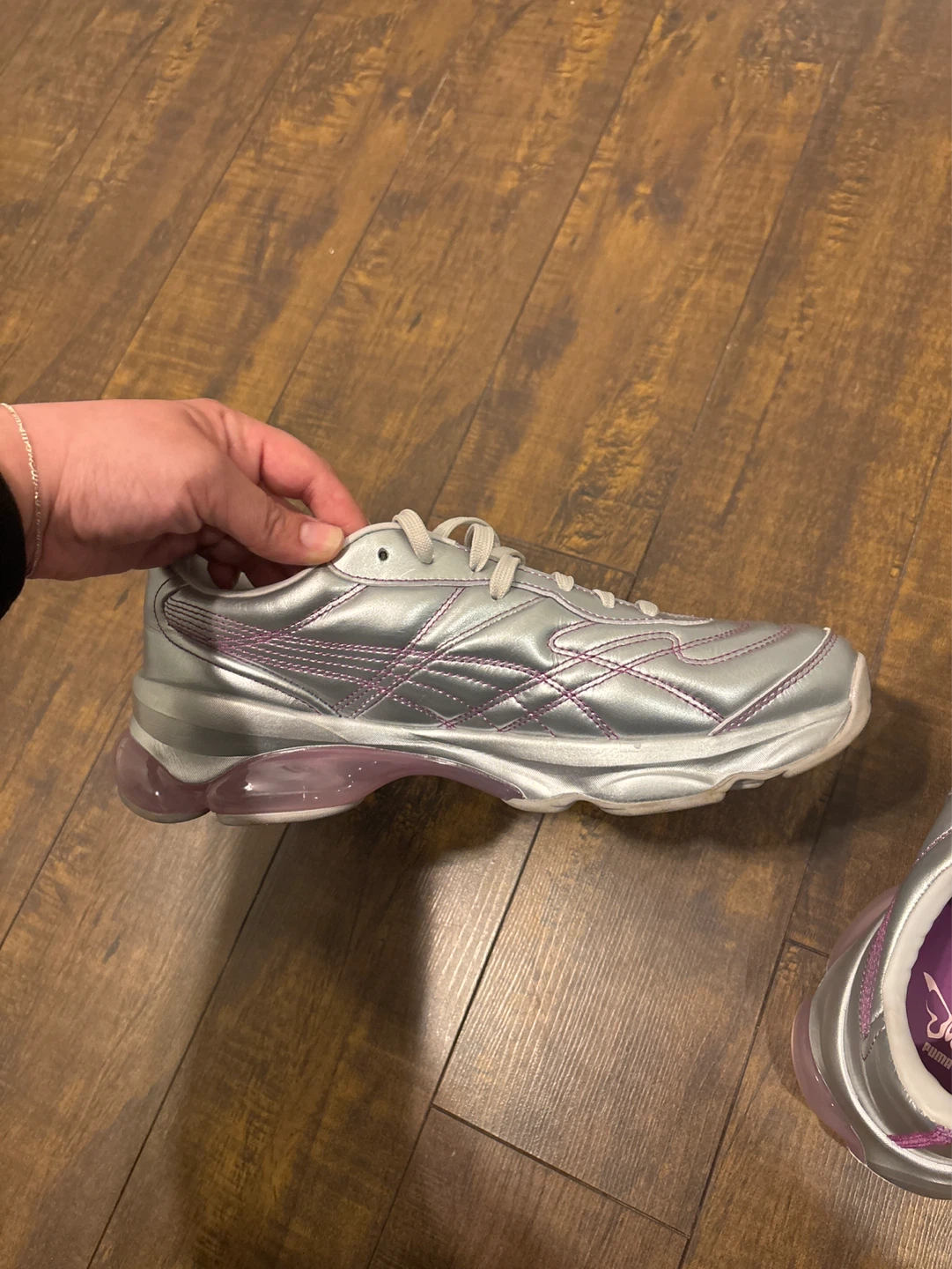 Puma dua lipa Women's Silver & Purple Butterfly Sneakers - photo 3