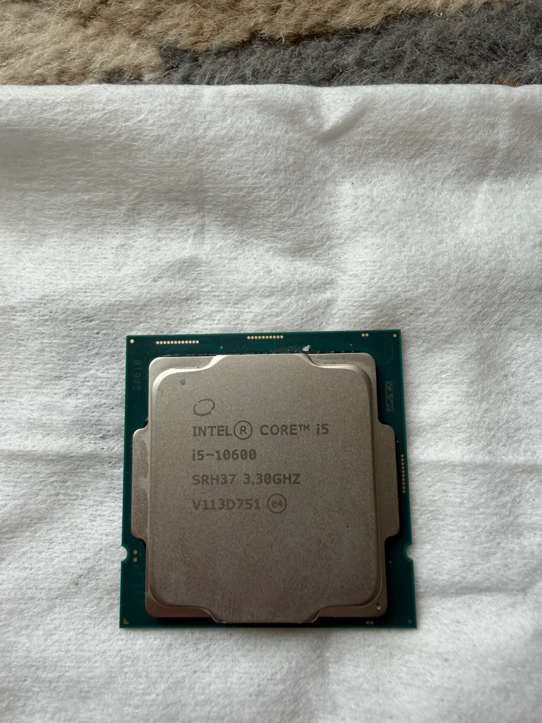 Intel Core i5-10600 CPU