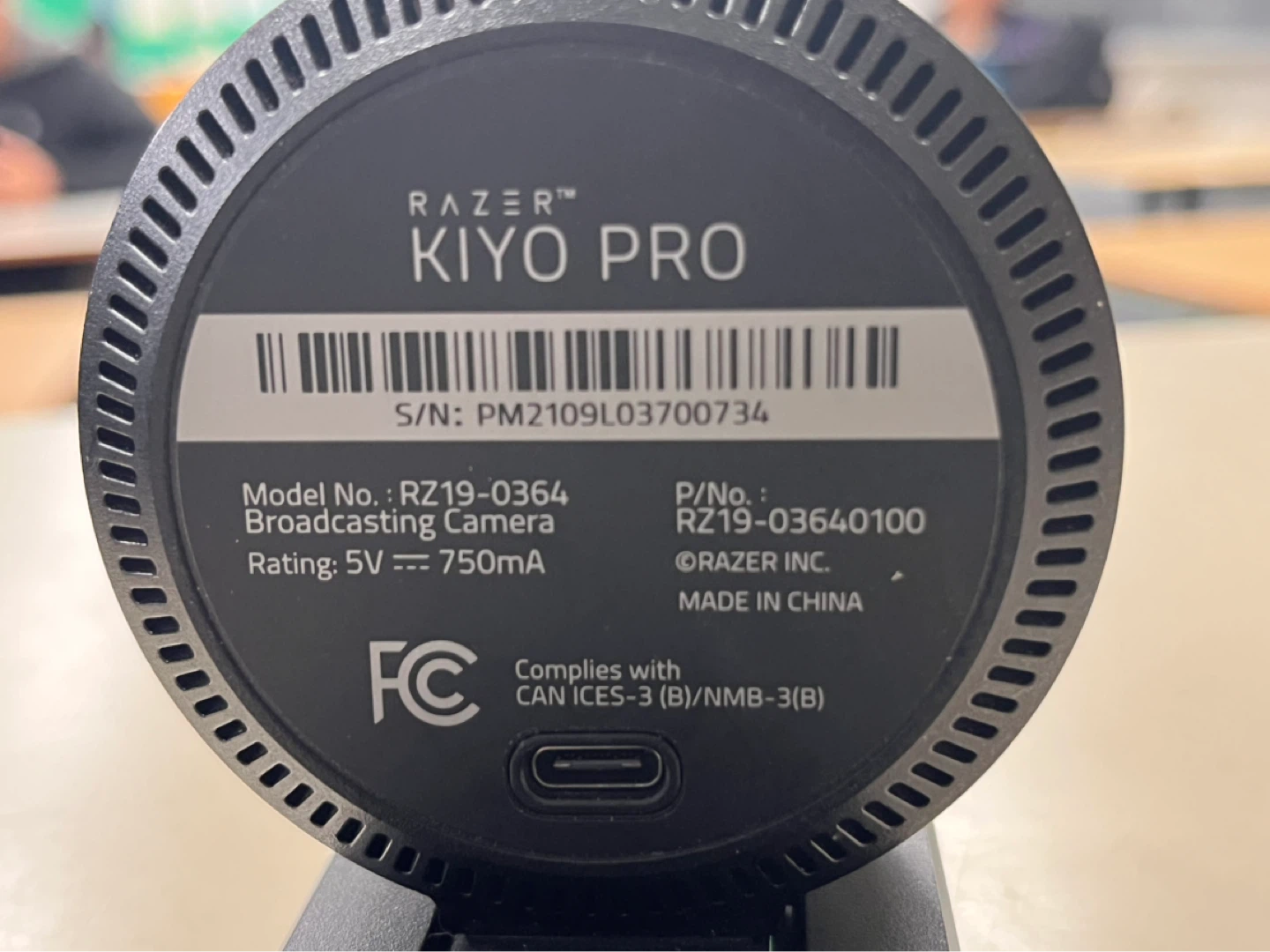 Razer Kiyo Pro Broadcasting Camera - photo 5
