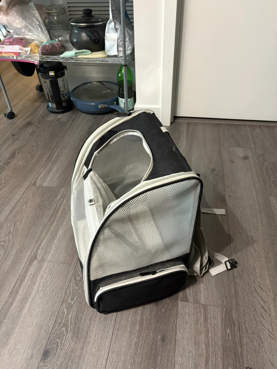 Black and Grey Pet Carrier Backpack - Cats or dogs - photo 2