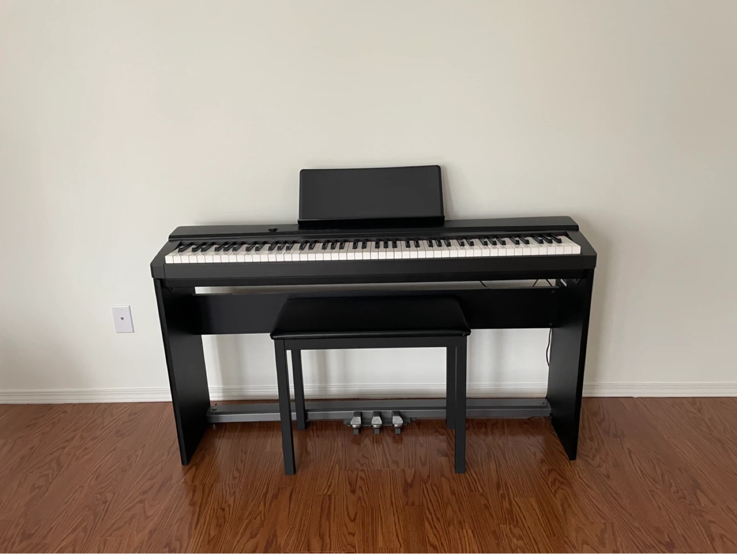 Casio Privia Digital Piano PX-135