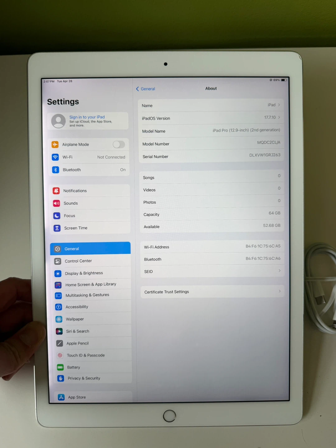 Apple iPad Pro 12.9” 2nd Gen 64GB Silver - photo 3