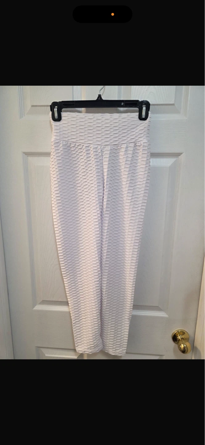 Textured High-Waisted Leggings - Multiple Colours Available