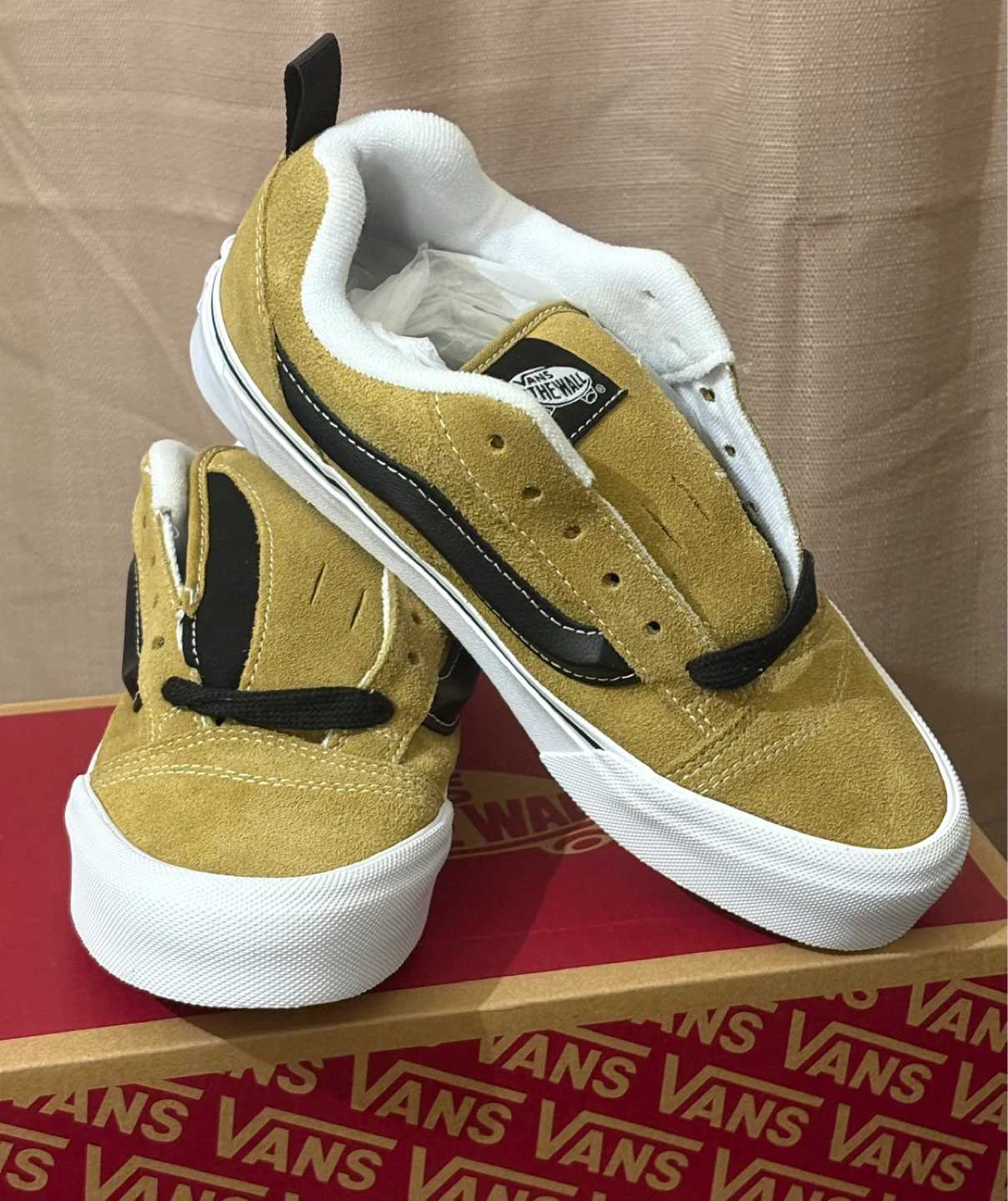 Vans Suede Low Top Sneakers Yellow/Gold
