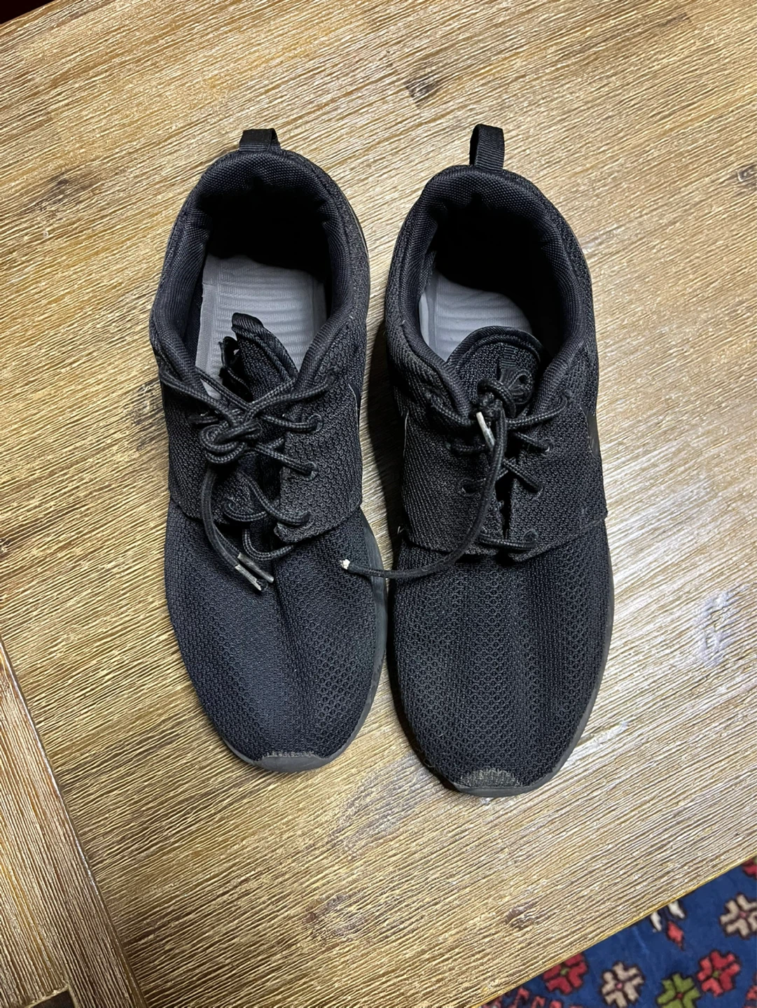 Nike Roshe Triple black sneakers Size 9 - photo 2