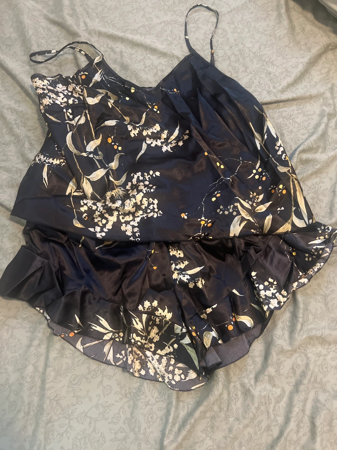 Floral Print Silk Pajama Set - Black
