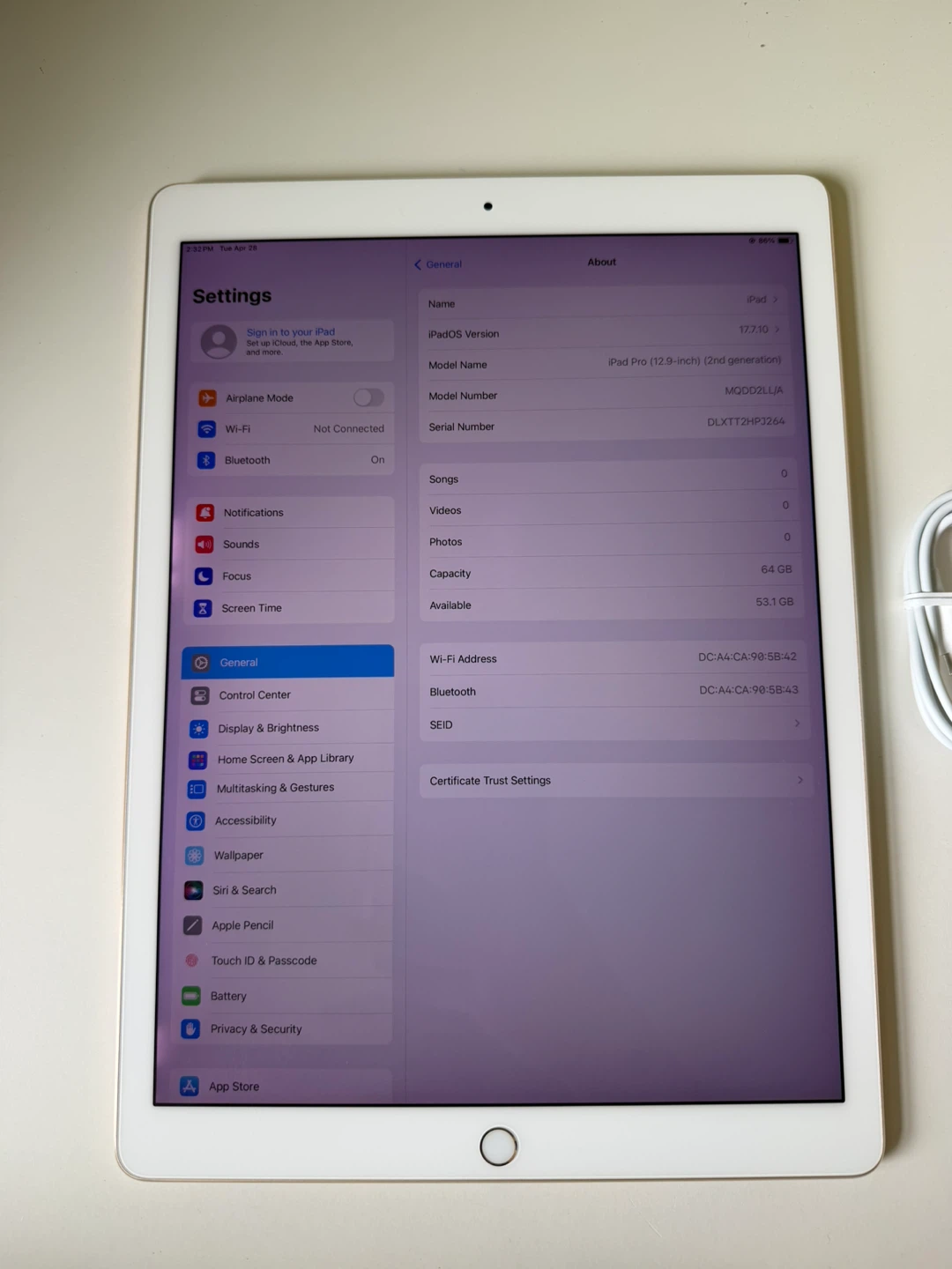 Apple iPad Pro 12.9-inch (2nd Gen) 64GB - Gold - photo 2