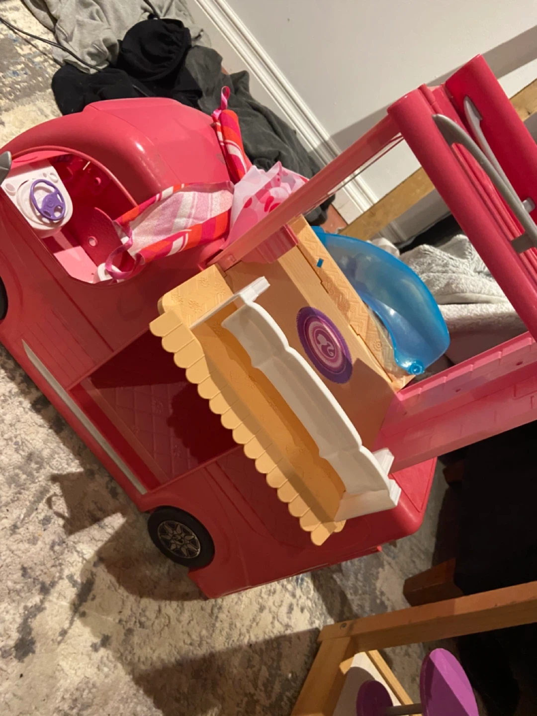 Pink Toy RV Camper - photo 4