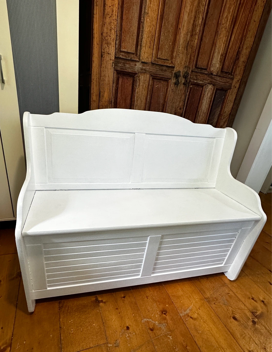 Vintage Hand Painted Solid Wood (Pine) Storage Bench…