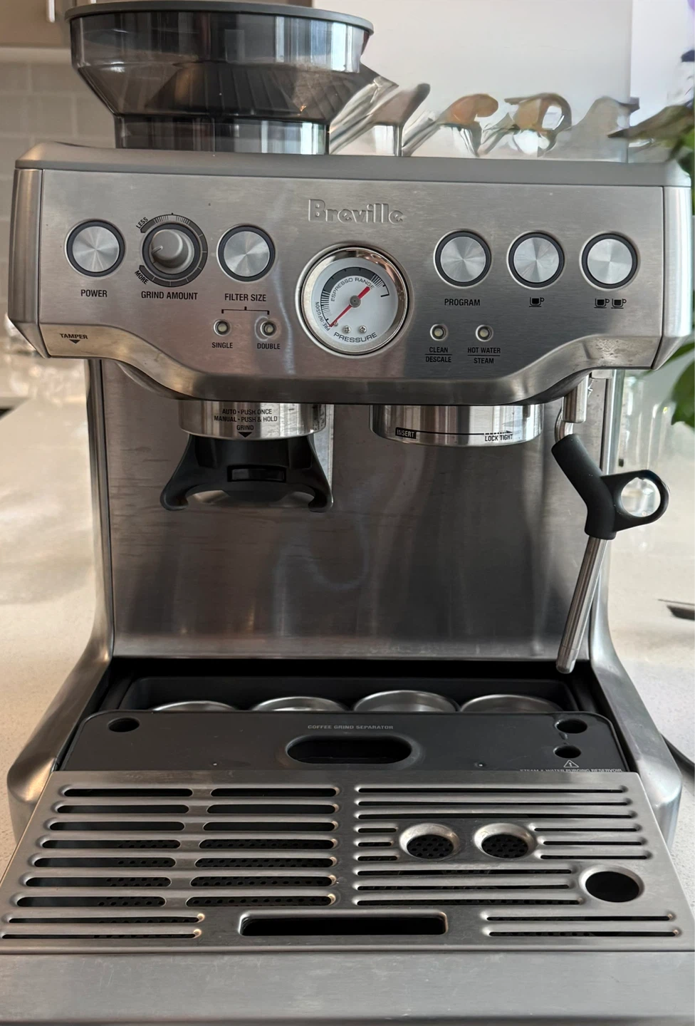Breville Barista Express BES870XL Espresso Machine