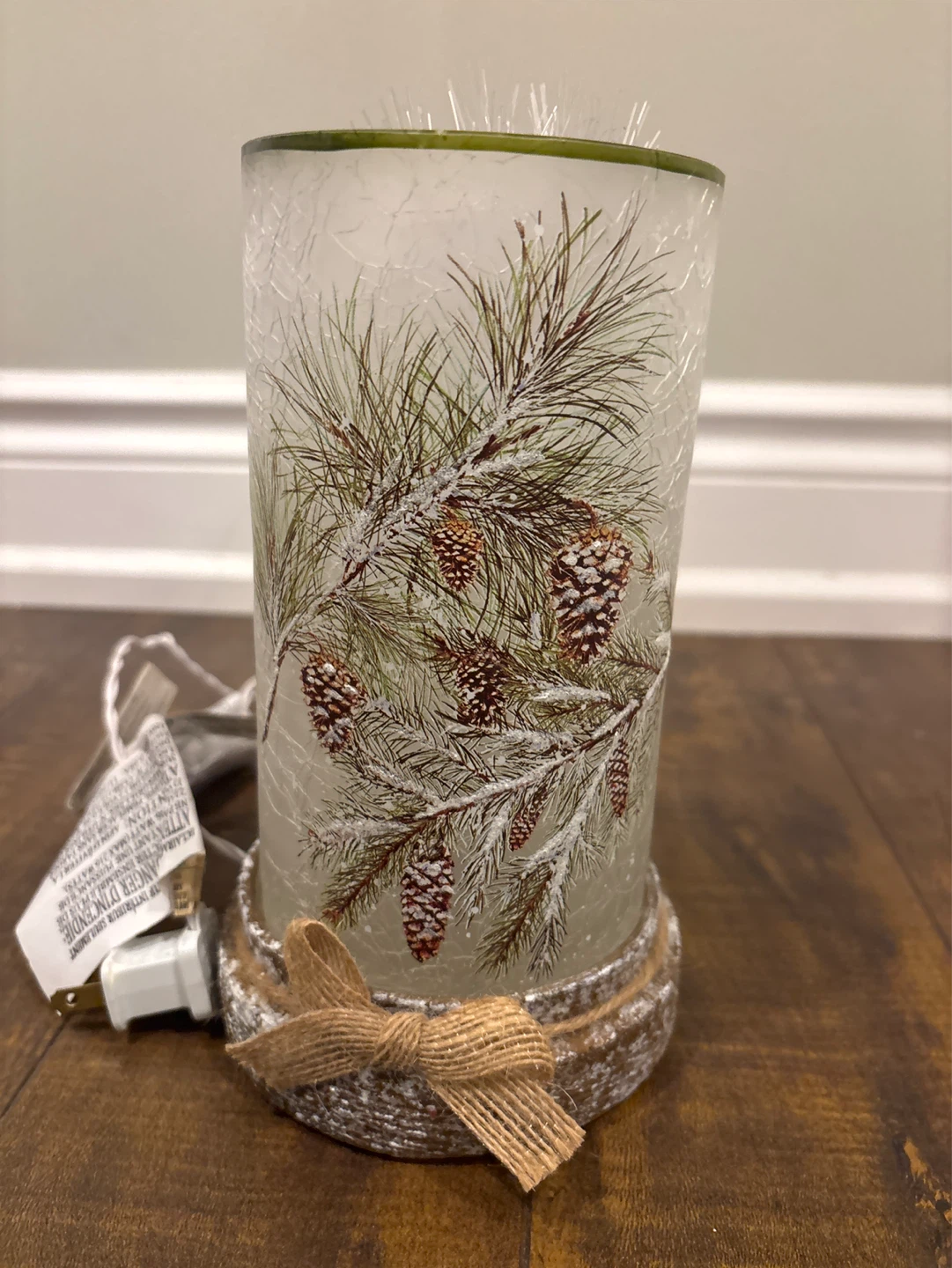 Frosted Pine Cone Candle Lamp