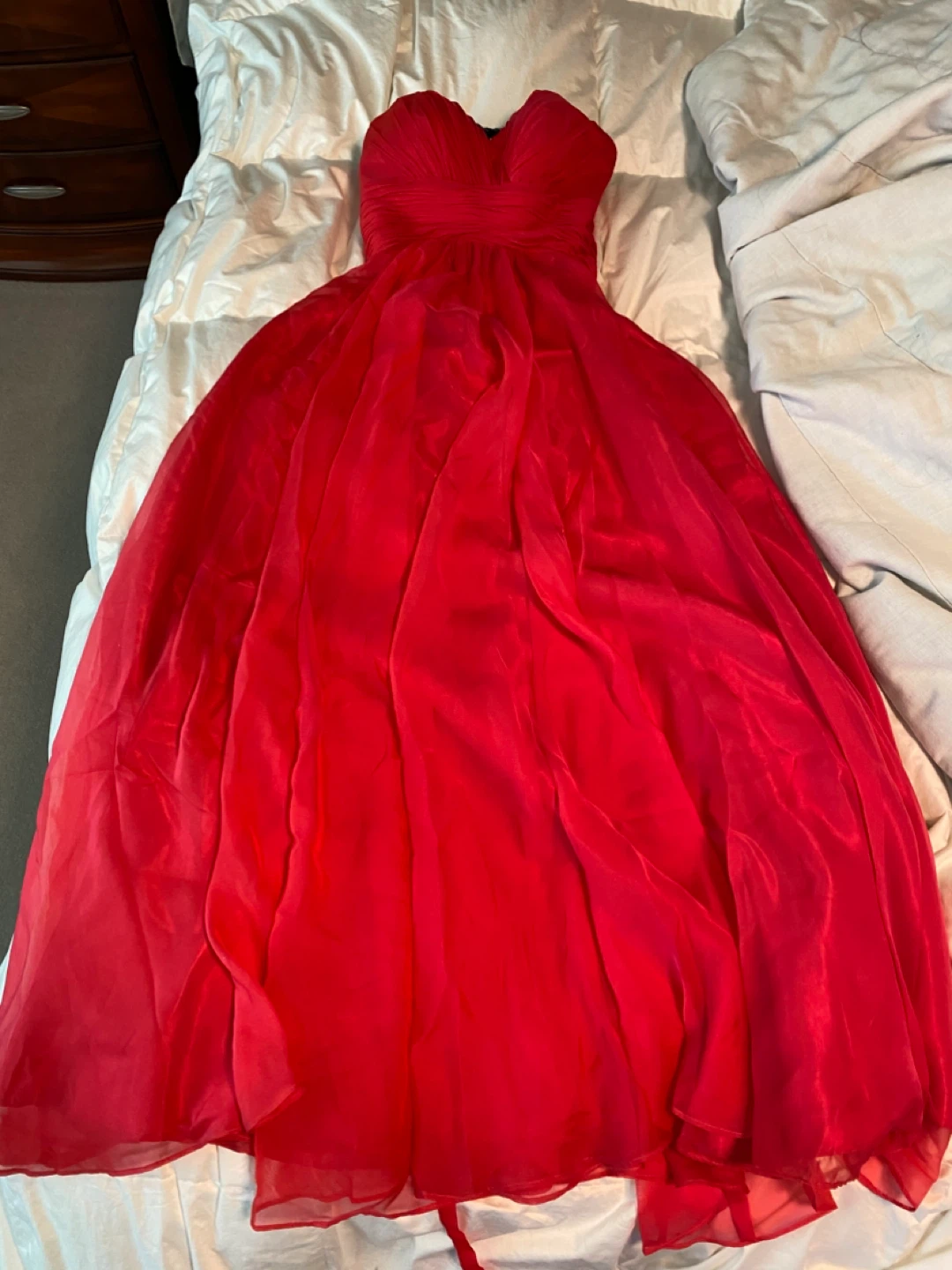 🌱Strapless Raspberry Prom Dress