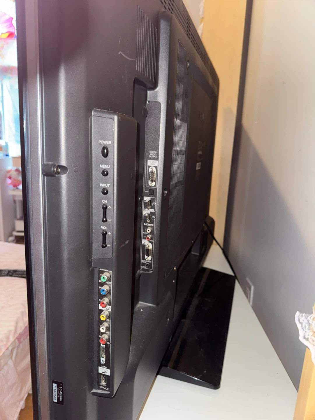 FREE tv (must have car) - photo 2
