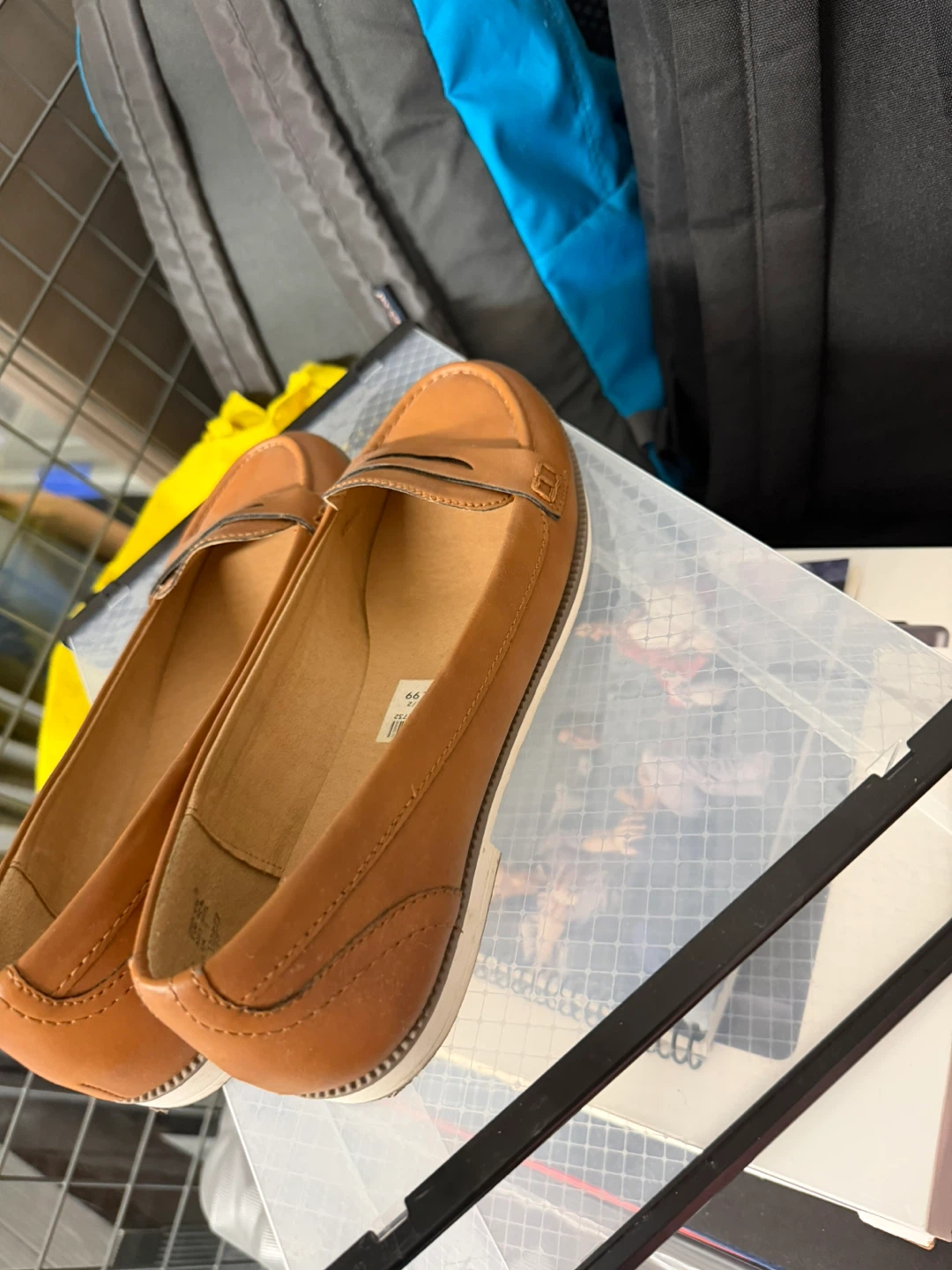 American Eagle Women's Tan Loafers - photo 2