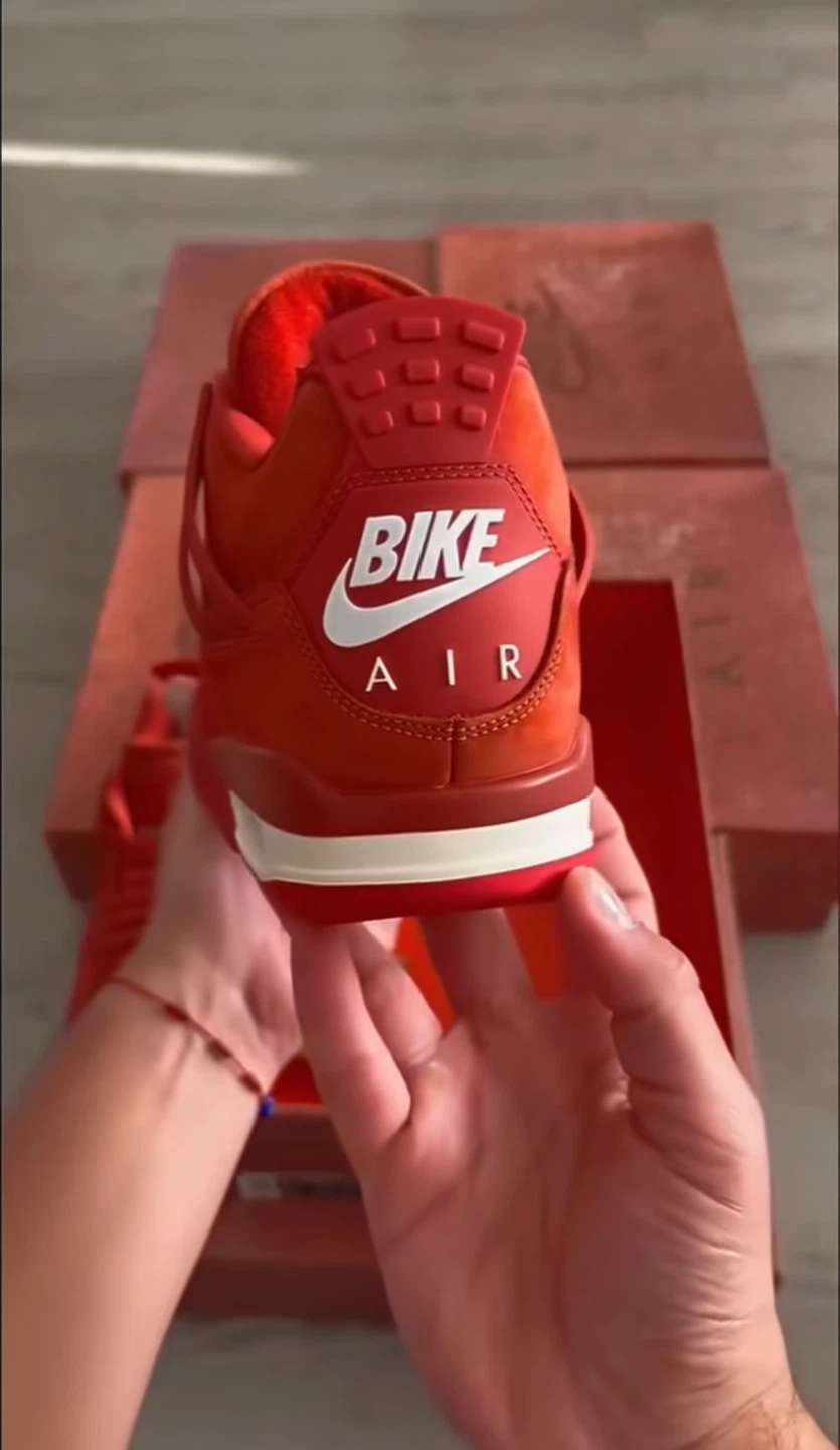 Air Jordan 4 SP x Nigel Sylvester "Brick By Brick" Sneakers - photo 4