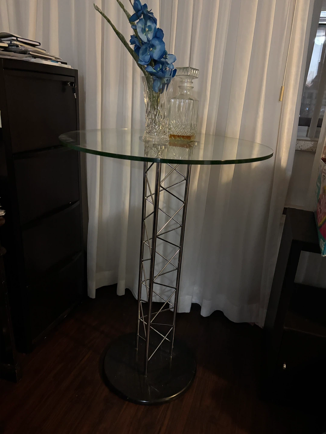 Round Glass Top Bar Table - photo 2