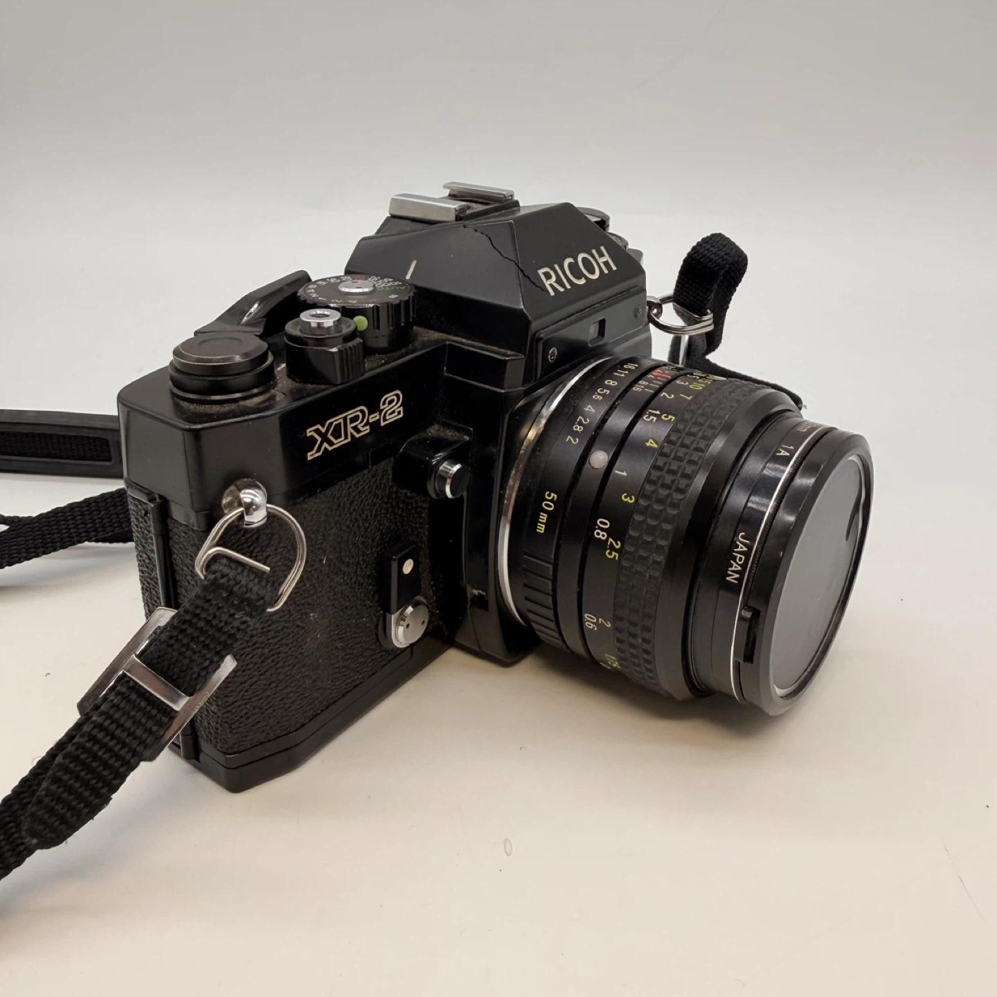 Ricoh XR-2 35mm Film Camera with Rikenon 50mm f/2 Lens - photo 3