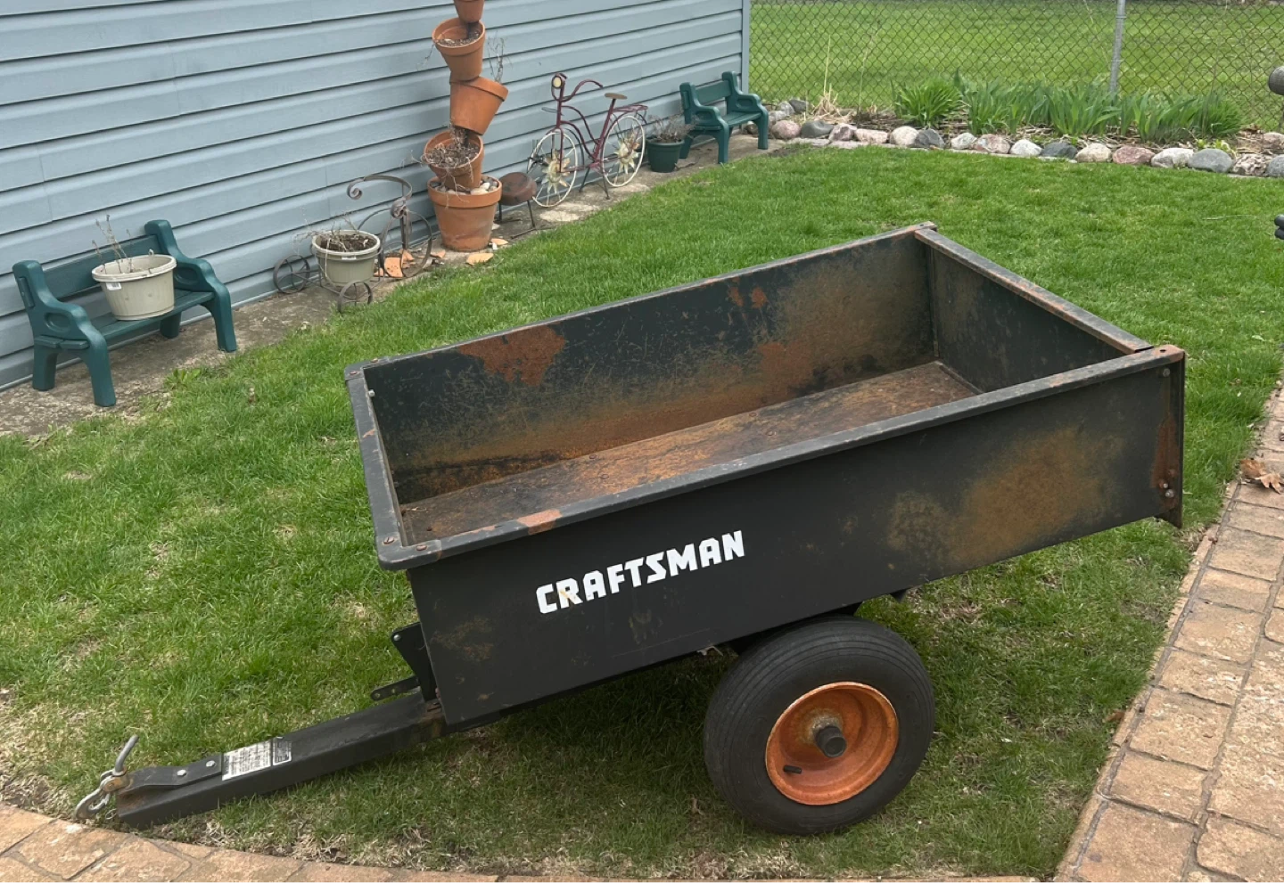 Chraftsman Lawn Garden Trailer - photo 2