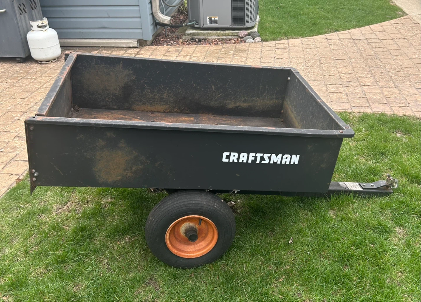 Chraftsman Lawn Garden Trailer - photo 3