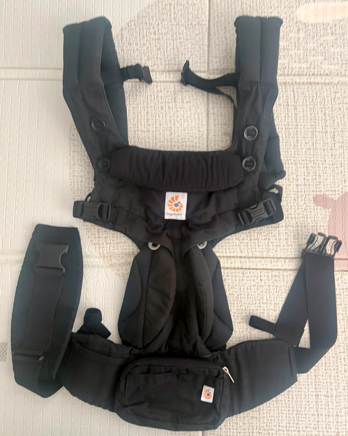 Ergobaby Omni 360 Pure Black Baby Carrier