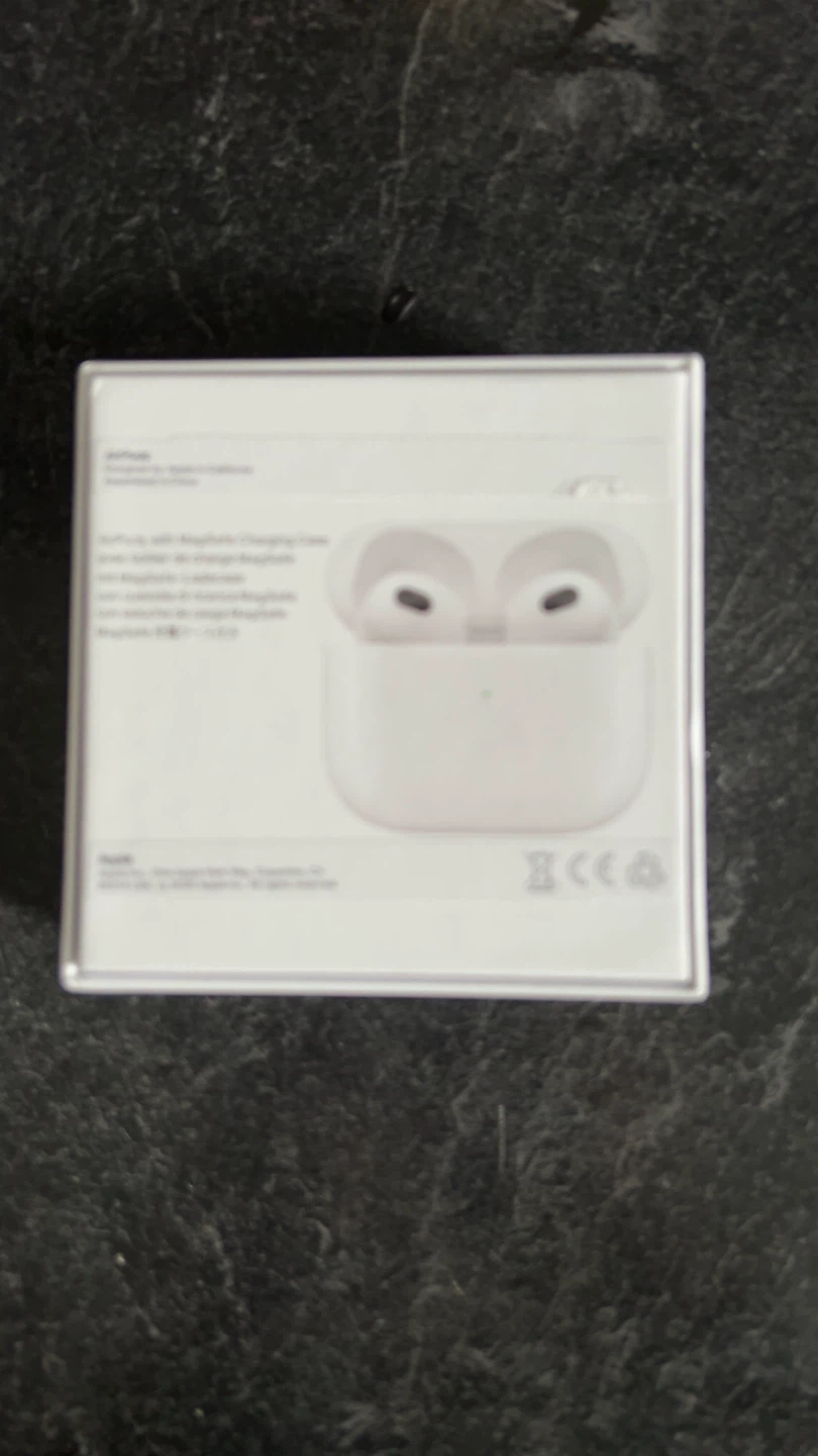 Apple AirPods (3rd generation) - photo 2