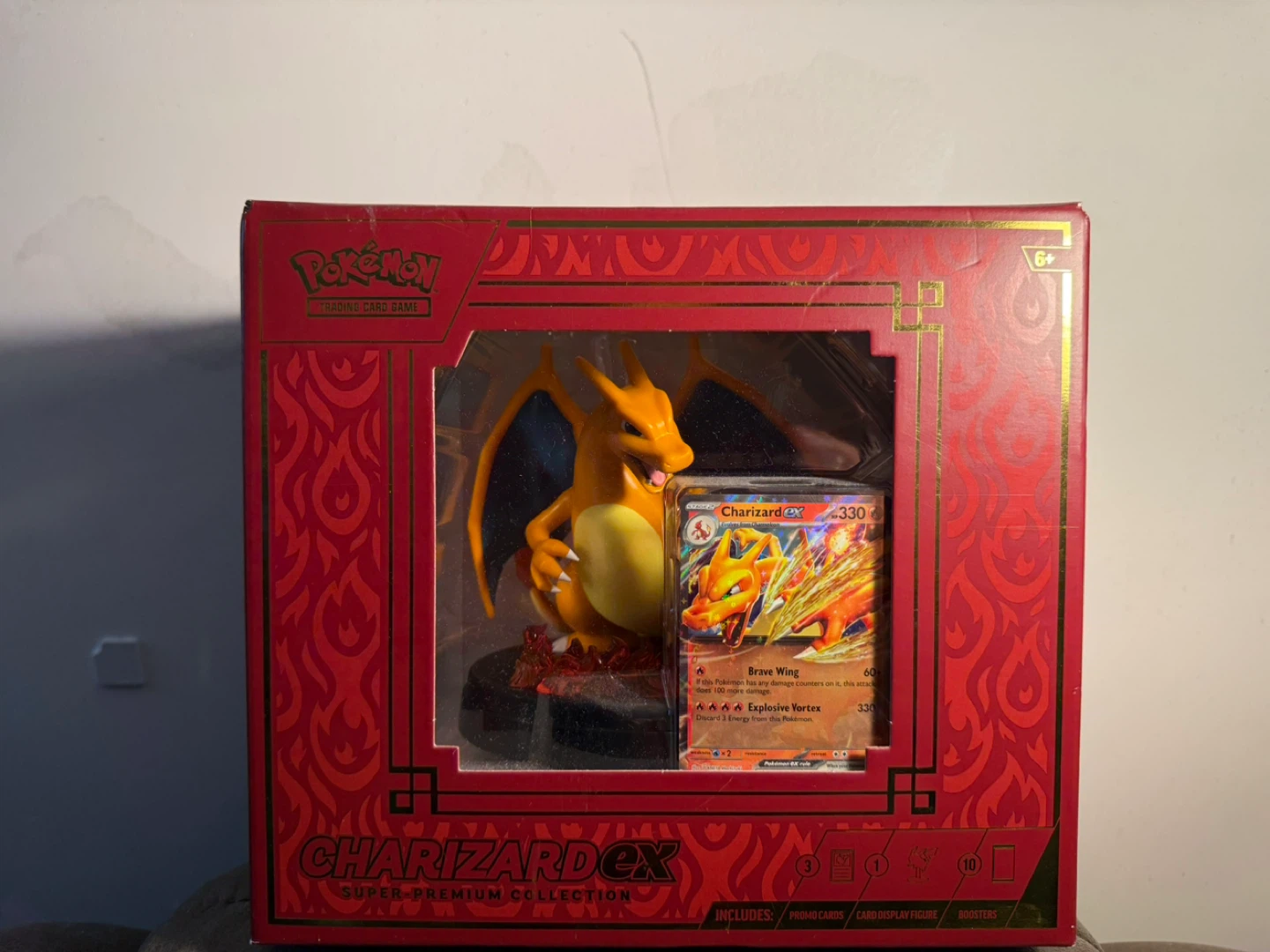 Pokémon TCG Charizard ex Super-Premium Collection Box - photo 5