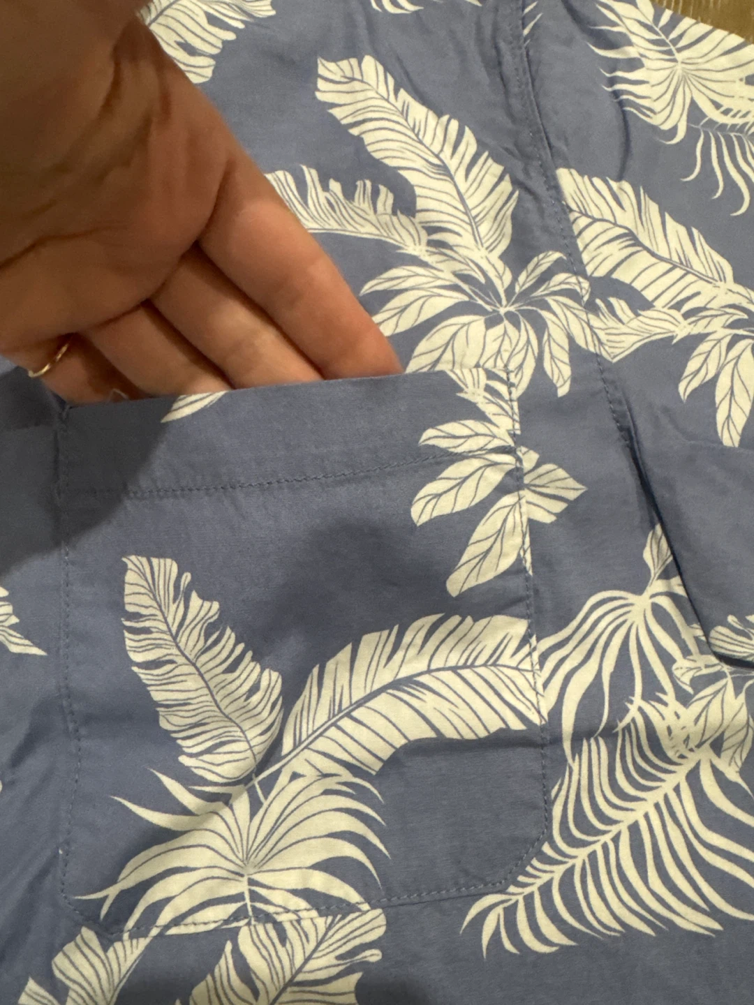 H&M Blue Leaf Print Shirt and Shorts Set - Size 12-13Y - photo 4