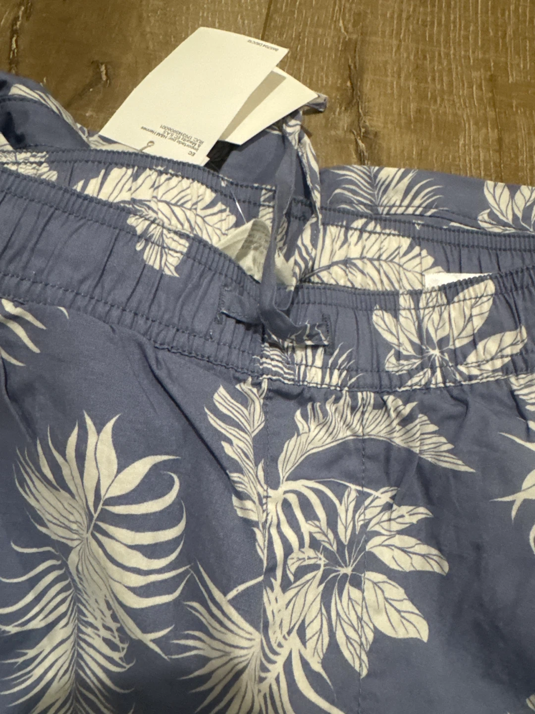 H&M Blue Leaf Print Shirt and Shorts Set - Size 12-13Y - photo 5