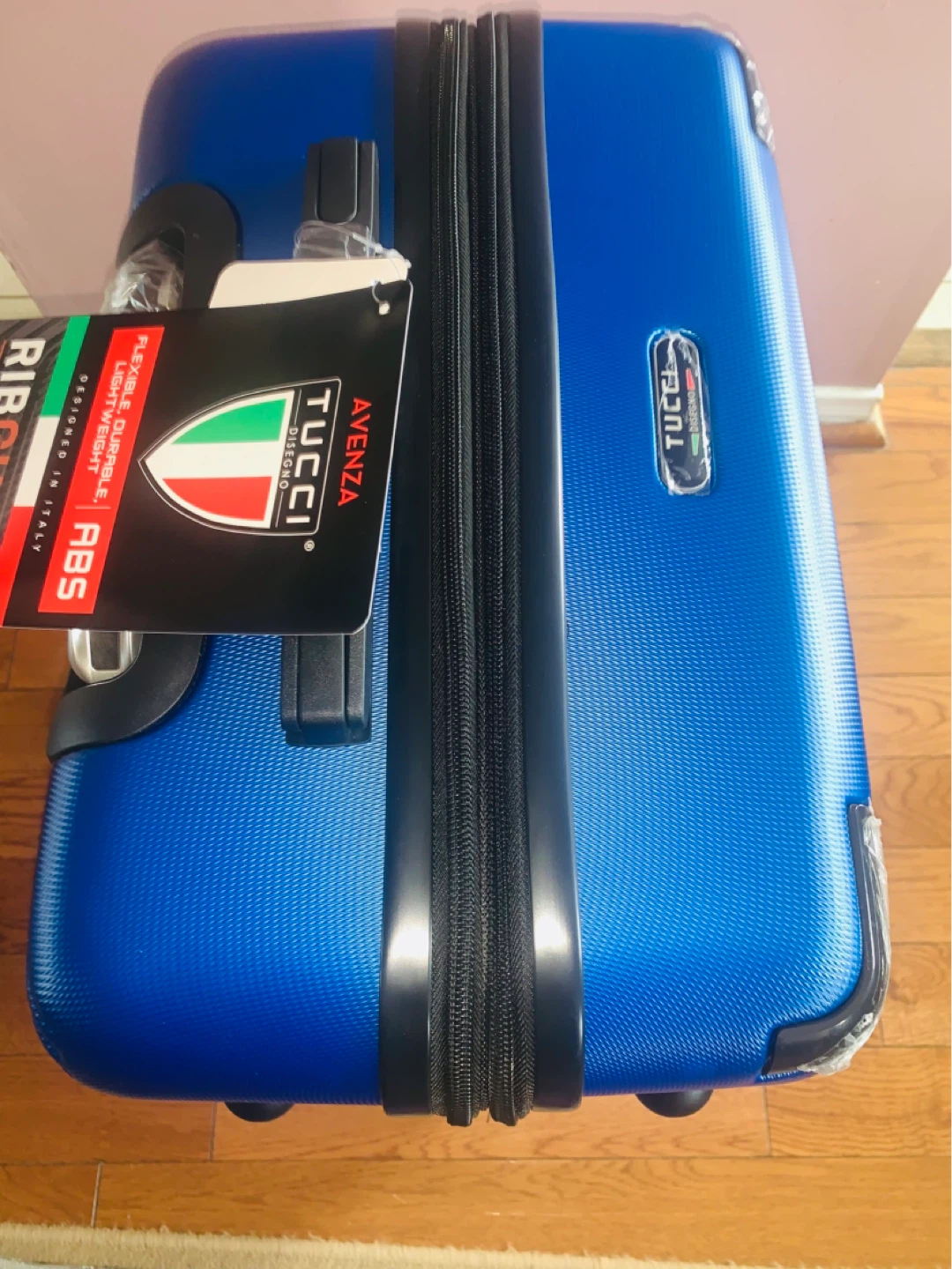 TUCCI Avenza ABS Luggage  $65 only - photo 4
