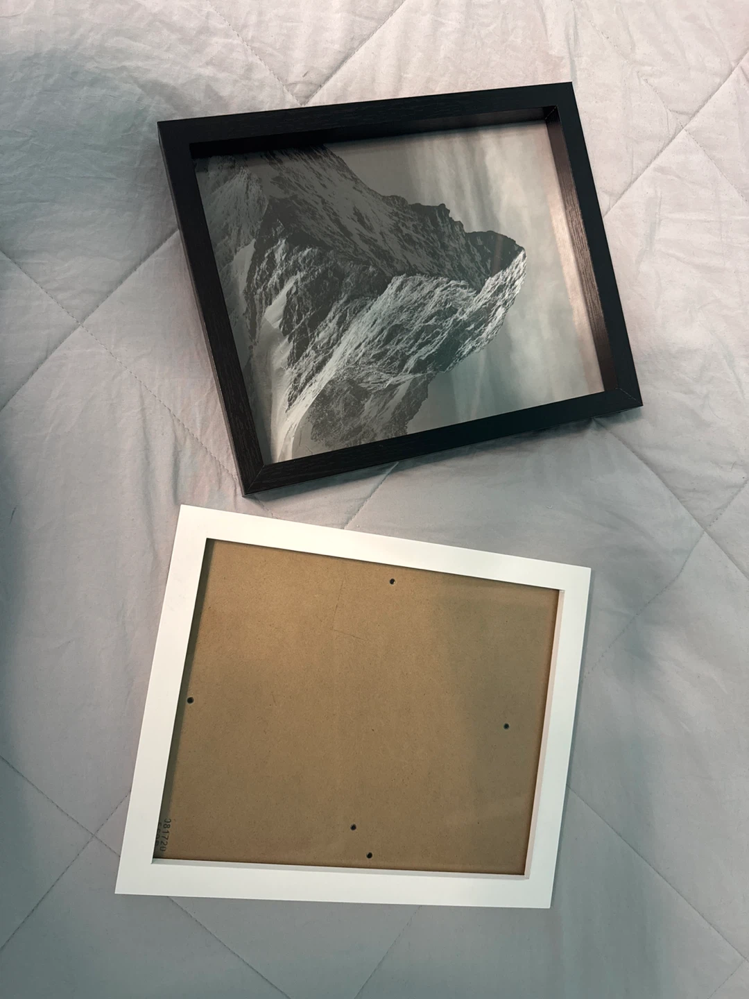 White and Black Picture Frames (Set of 2)