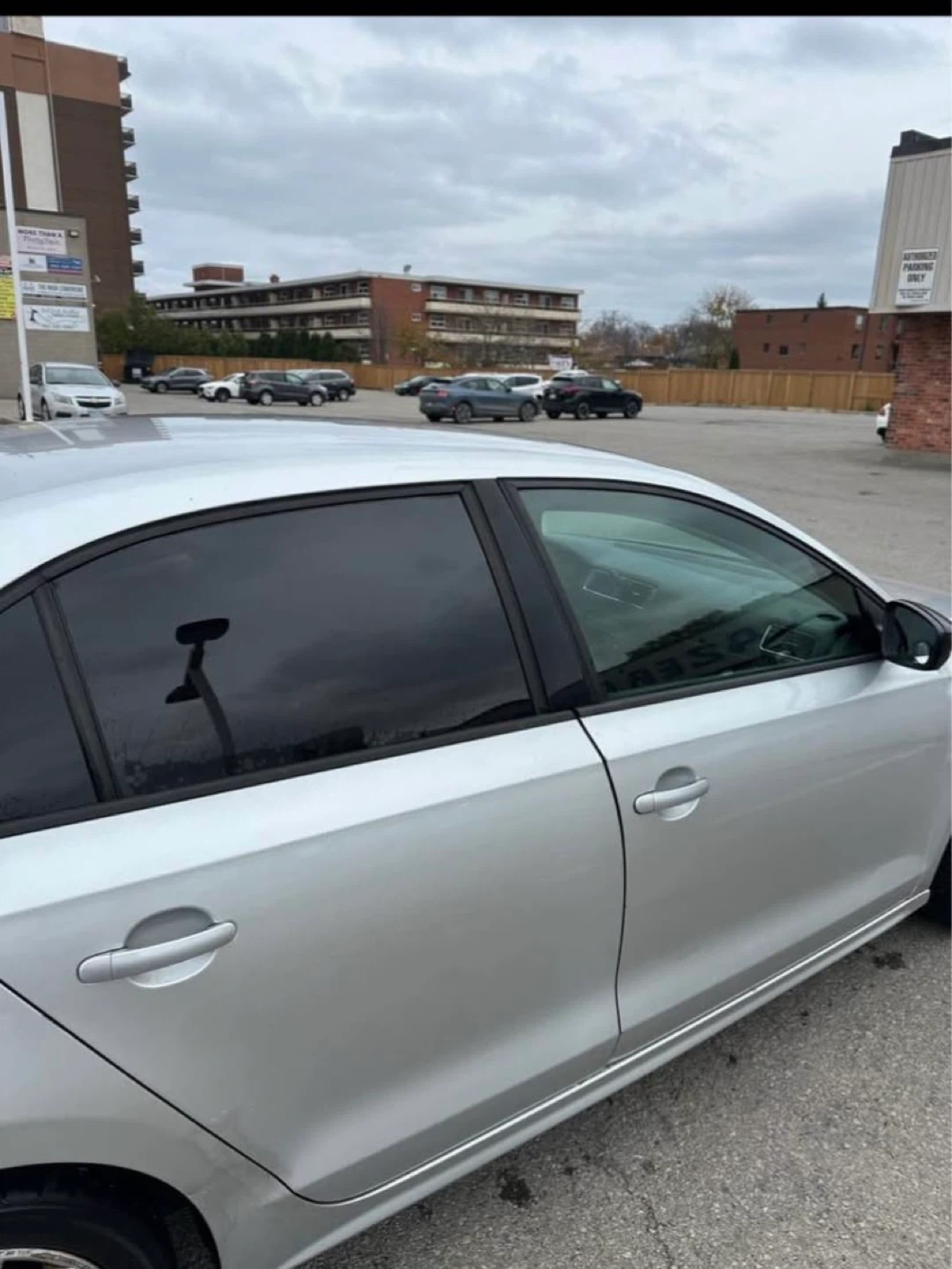 2013 Silver Volkswagen Jetta with 263,054 km - photo 5