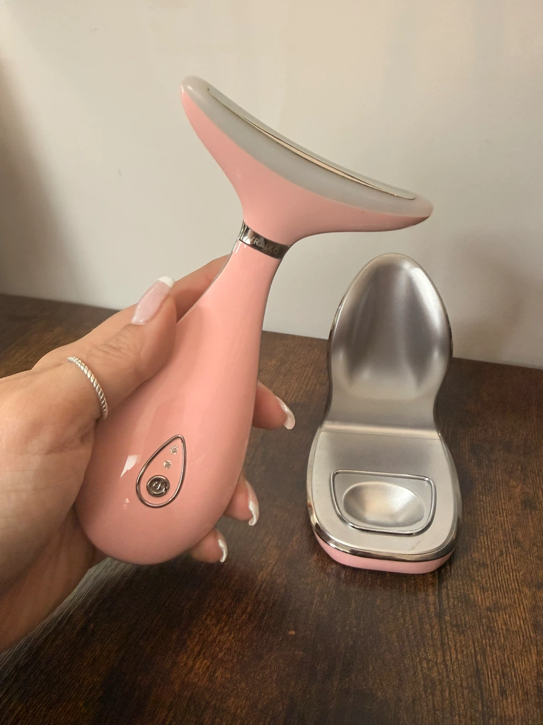 Vraikon Neck Beauty Device - photo 3
