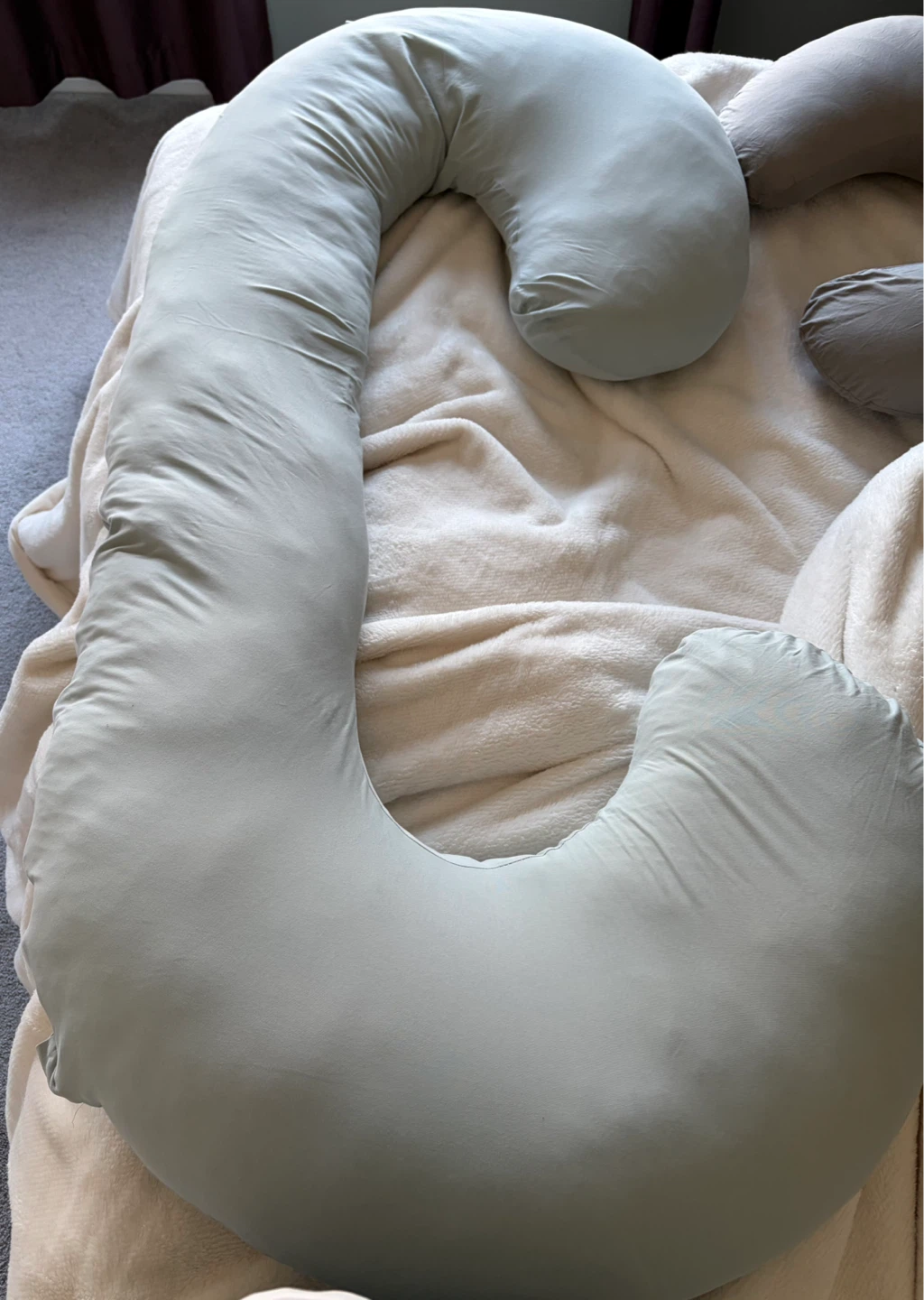 Grey Nursing Pillow and pregnancy pillow