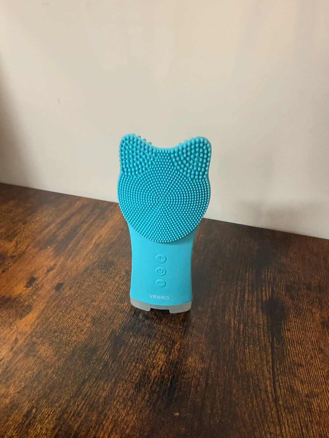 VRAIKO Blue Facial Cleansing Brush - photo 4