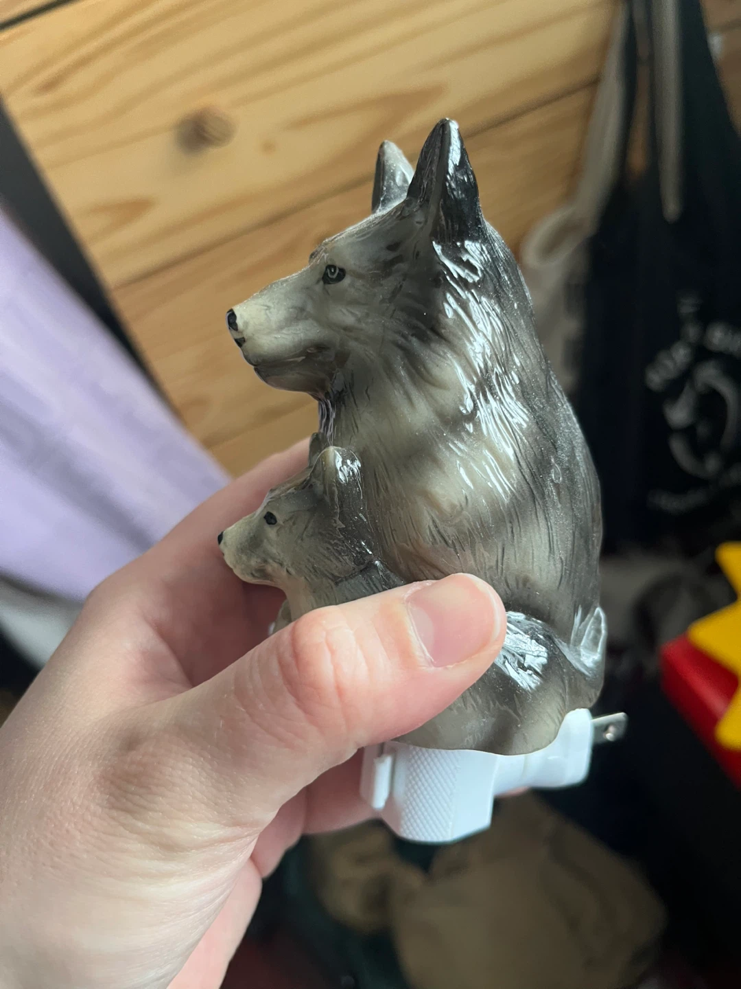 Wolf and Cub Ceramic Night Light - photo 2