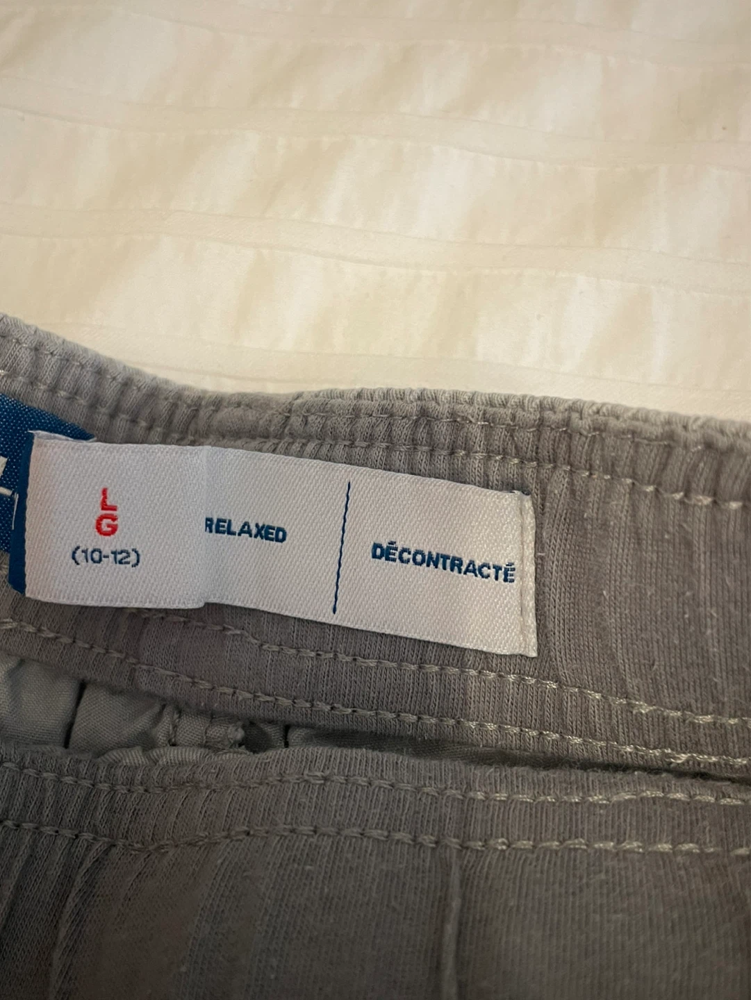 Old Navy Boys' Relaxed Fit Shorts Size L (10-12) - Grey and Navy - photo 2