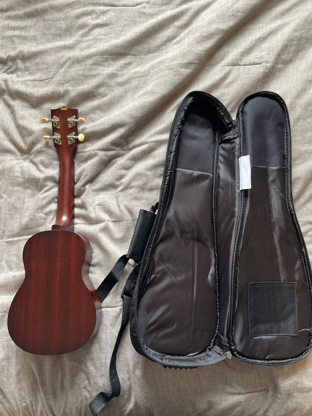 Profile Ukulele Case with Makala Ukulele - photo 3