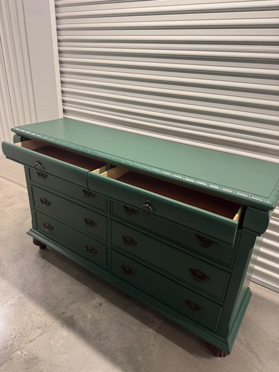 🚨Free Delivery NJ/NY Green Solid Wood Dresser - 8 Drawers - photo 5