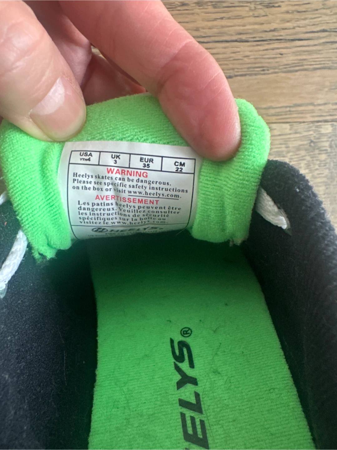 Heelys Black & Green Flame Roller Shoes size 4 - photo 2