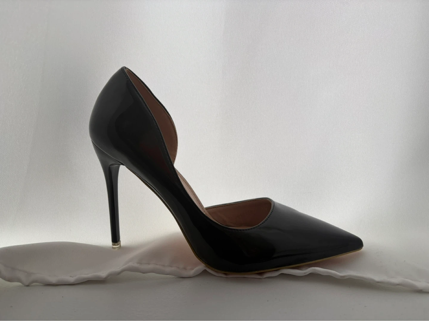 Black Patent Leather Pumps/shoes - photo 2