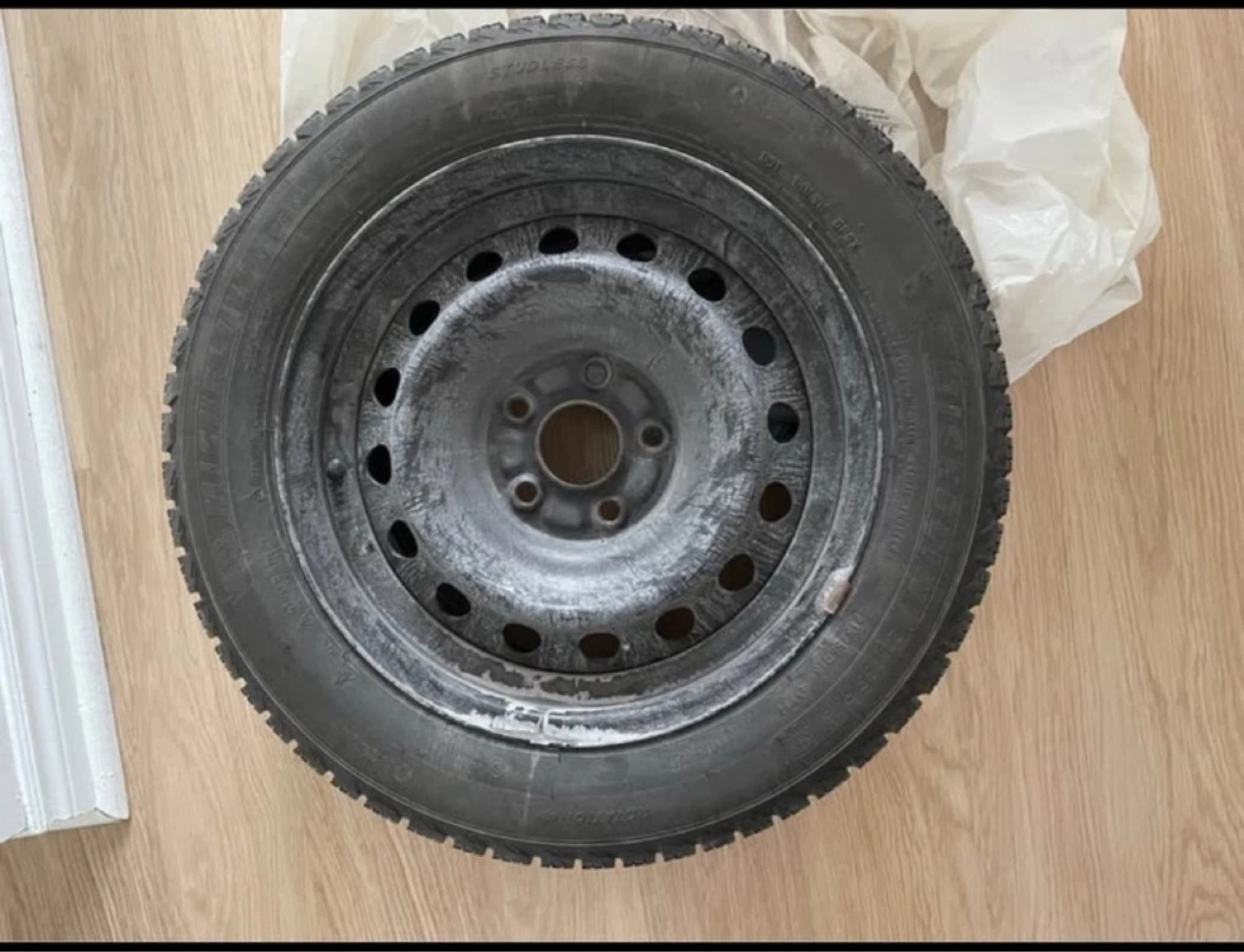 Michelin Winter Tire with Steel Rim - photo 2