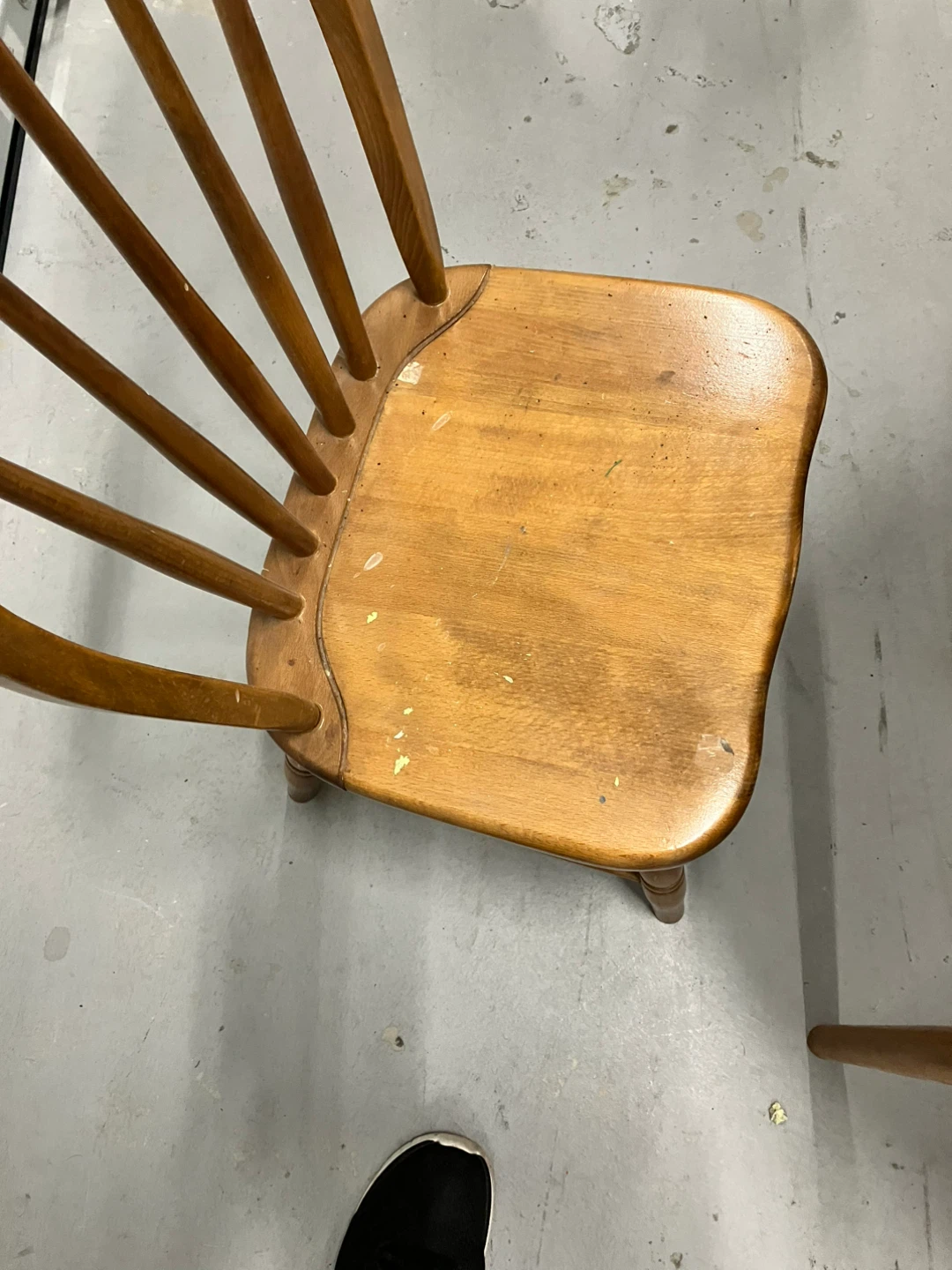 Vintage  Wooden children’s table with 4 chairs - photo 3