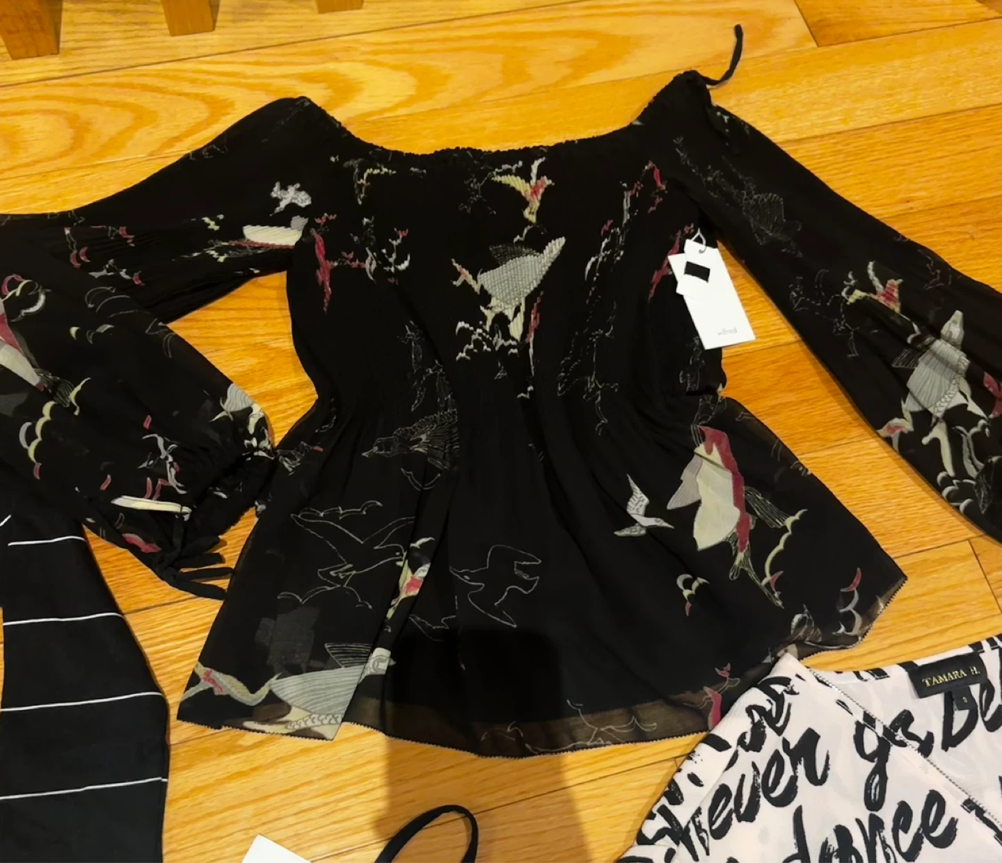 Aritzia Wilfred Talence Off Shoulder Blouse XS