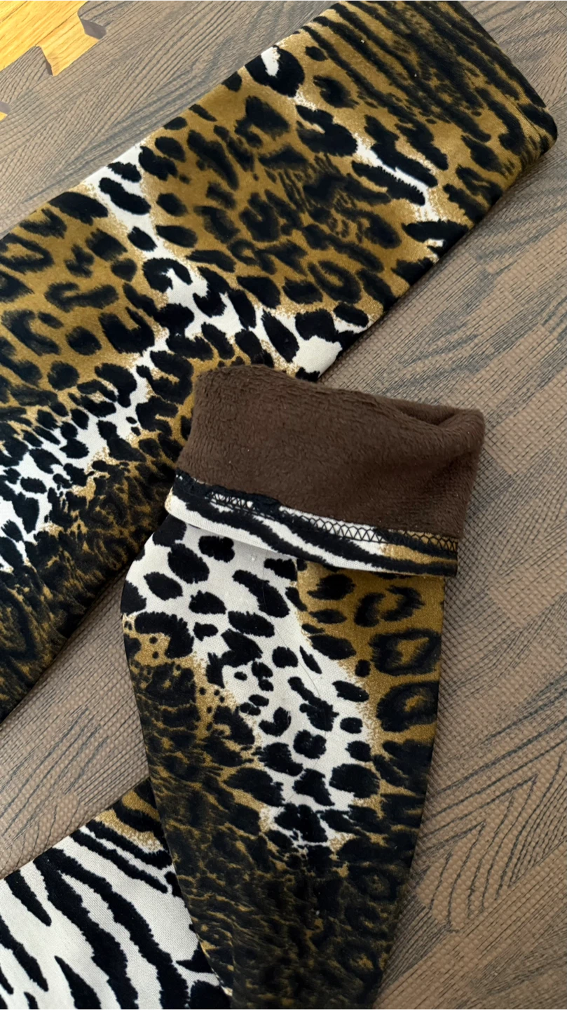 Two various Print Fleece-Lined Leggings - photo 3