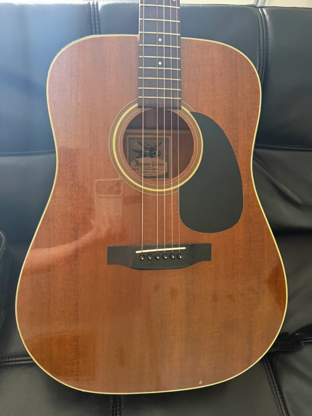 Alvarez Acoustic Guitar - photo 2