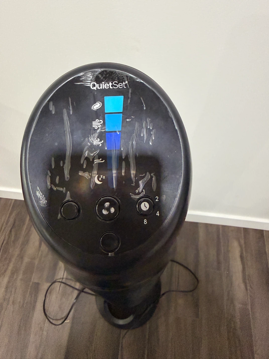 Moving sale - Honeywell QuietSet 5 Tower Fan - 101 cm (40 inch) - photo 3