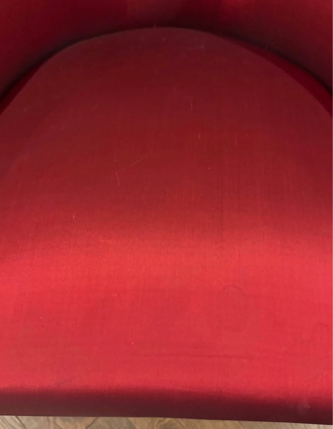 Red Tufted Accent Chair - photo 4