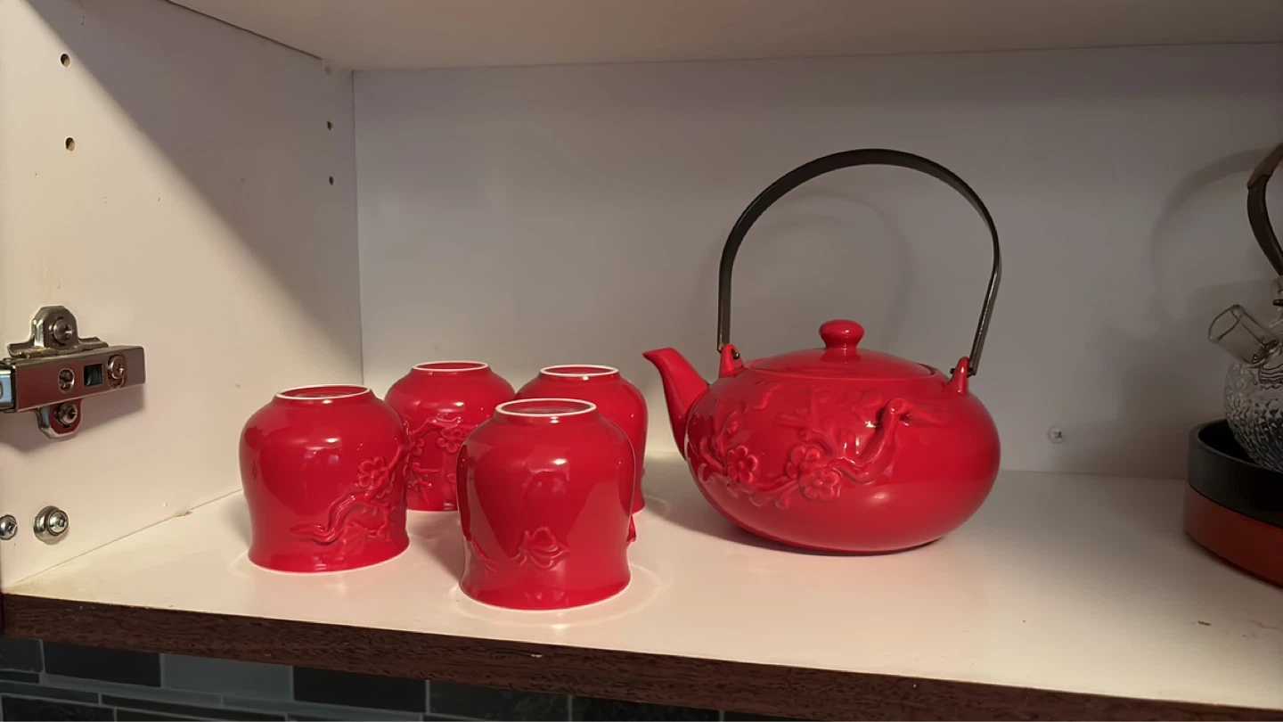 Red Cast Iron Teapot Set